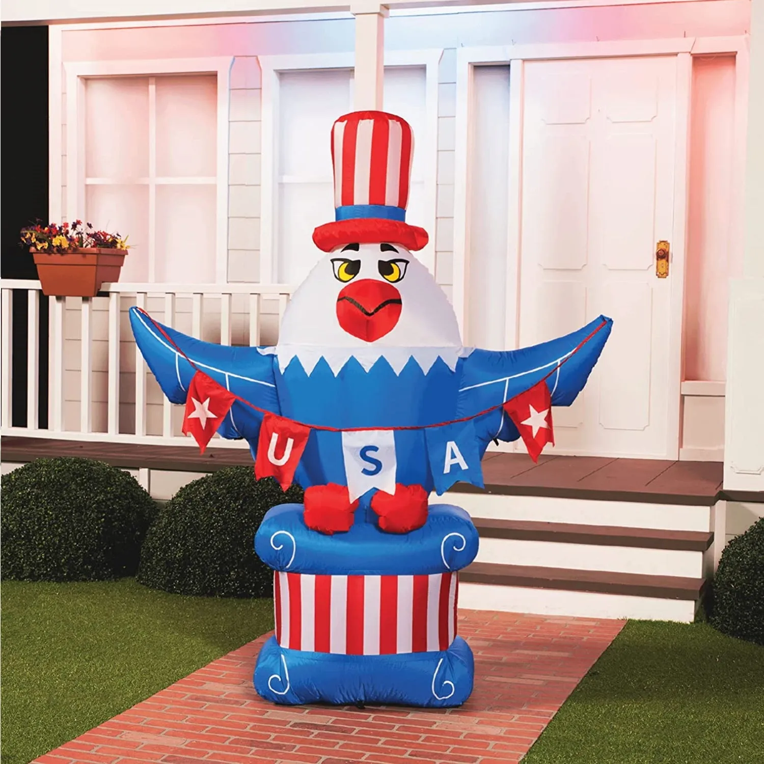 5.2ft/5.9ft/7ft/7.9ft Patriotic Independence Day Inflatable American Eagle Blowup Outdoor Decoration